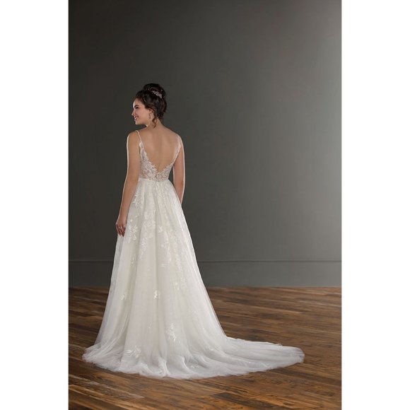 Martina Liana 1214 Wedding Gown Size 14 - Picture 3 of 8